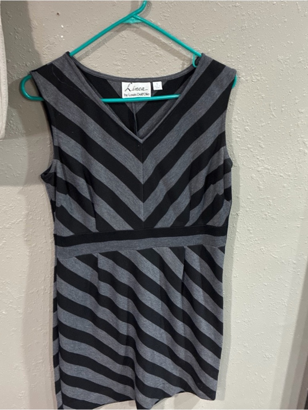 Linea by Louis Dell'Olio Black & Gray V‑Neck Striped Mini Dress